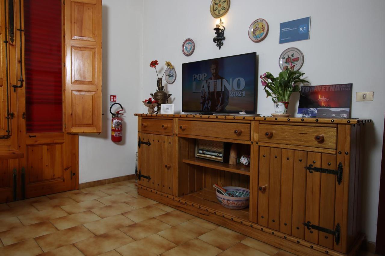 Chalet Villa Fini Fleri Extérieur photo