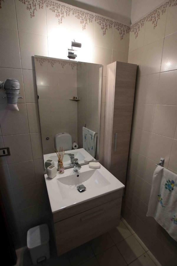 Chalet Villa Fini Fleri Extérieur photo