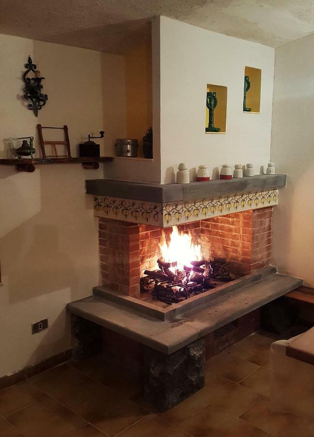 Chalet Villa Fini Fleri Extérieur photo