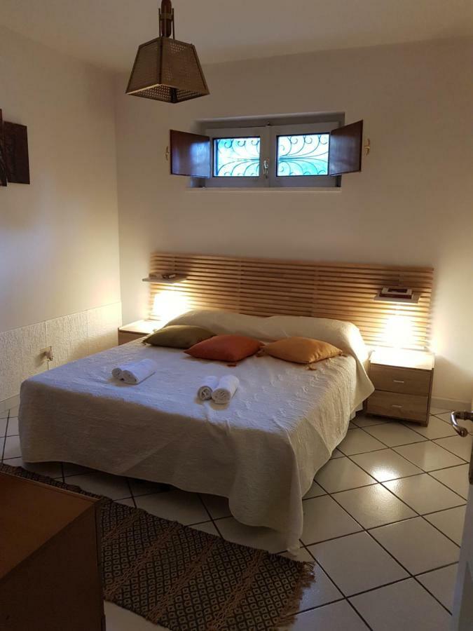 Chalet Villa Fini Fleri Extérieur photo